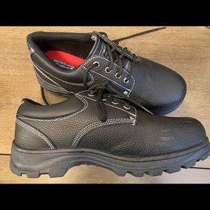 Skechers Work shoes size 10 wide